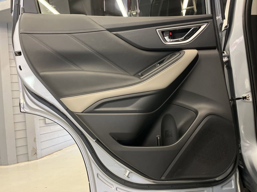 Certified 2024 Subaru Forester Limited image 33