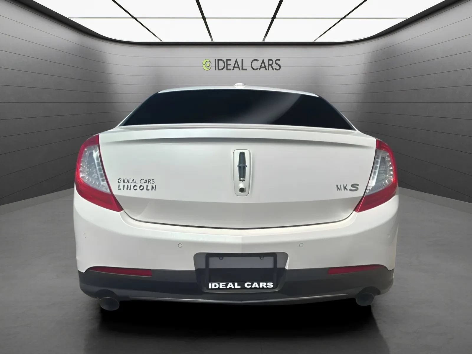 Used 2014 Lincoln MKS w/ Equipment Group 101A FWD image 6