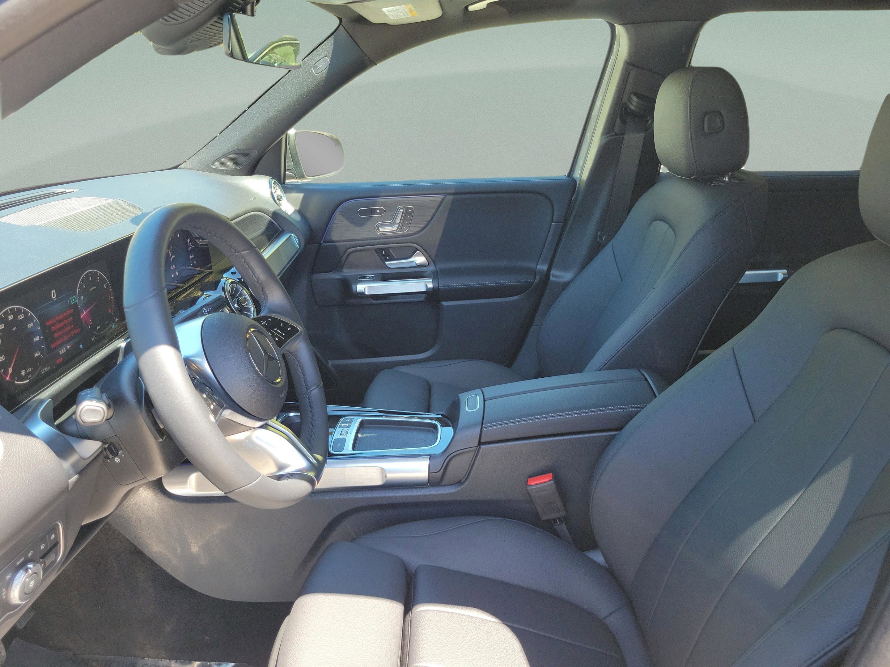 Certified 2026 Mercedes-Benz GLB 250 image 17