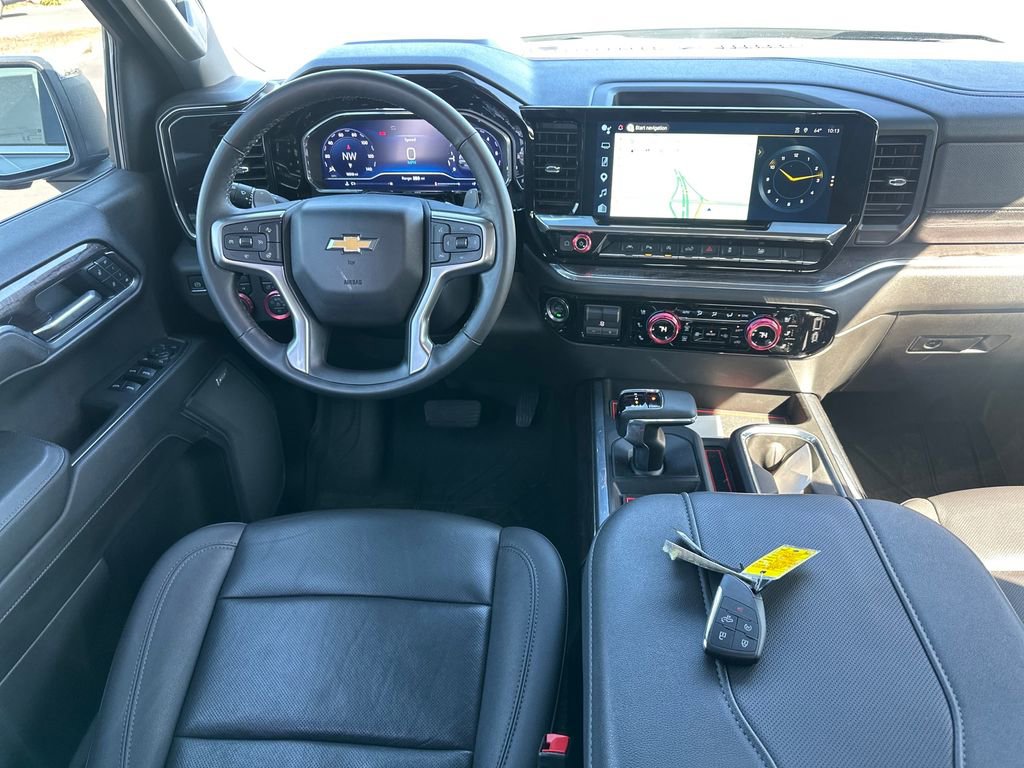 Used 2025 Chevrolet Silverado 1500 LTZ w/ LTZ Premium Package AWD/4WD image 16