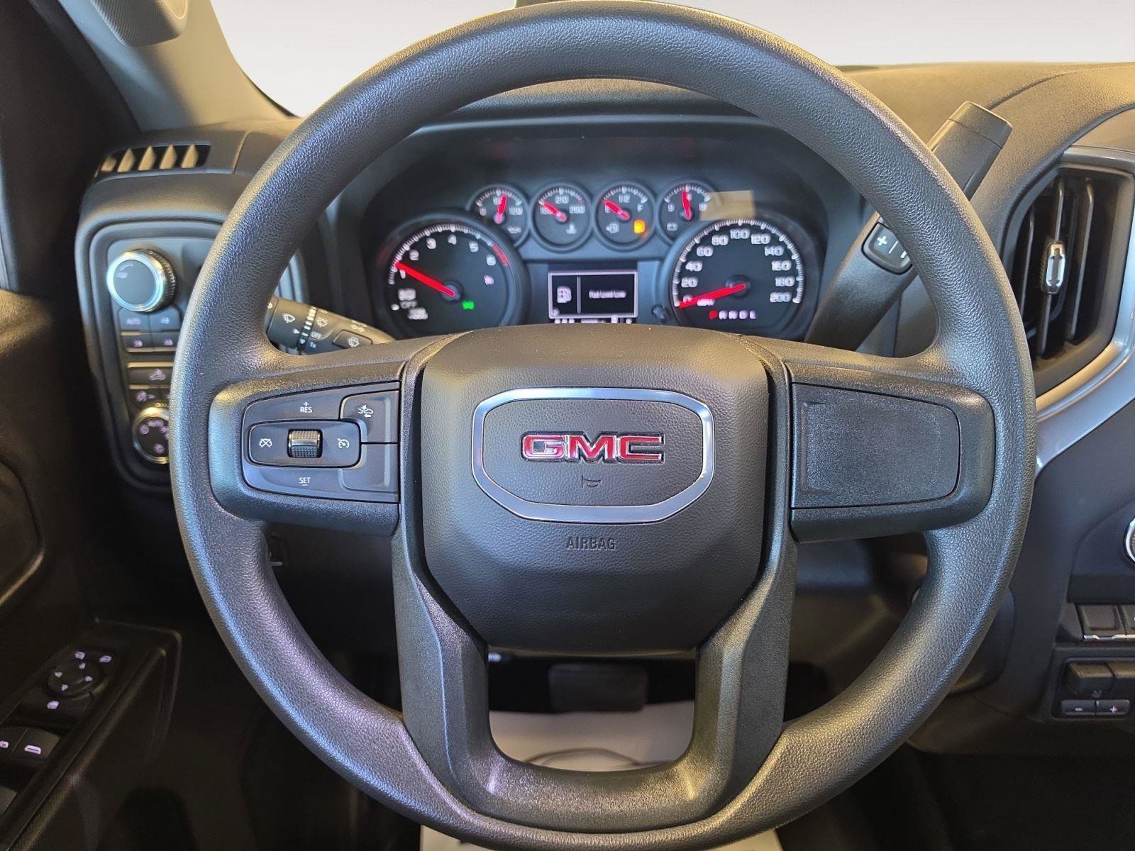 Used 2024 GMC Sierra 1500 Pro w/ Pro Value Package AWD/4WD image 16