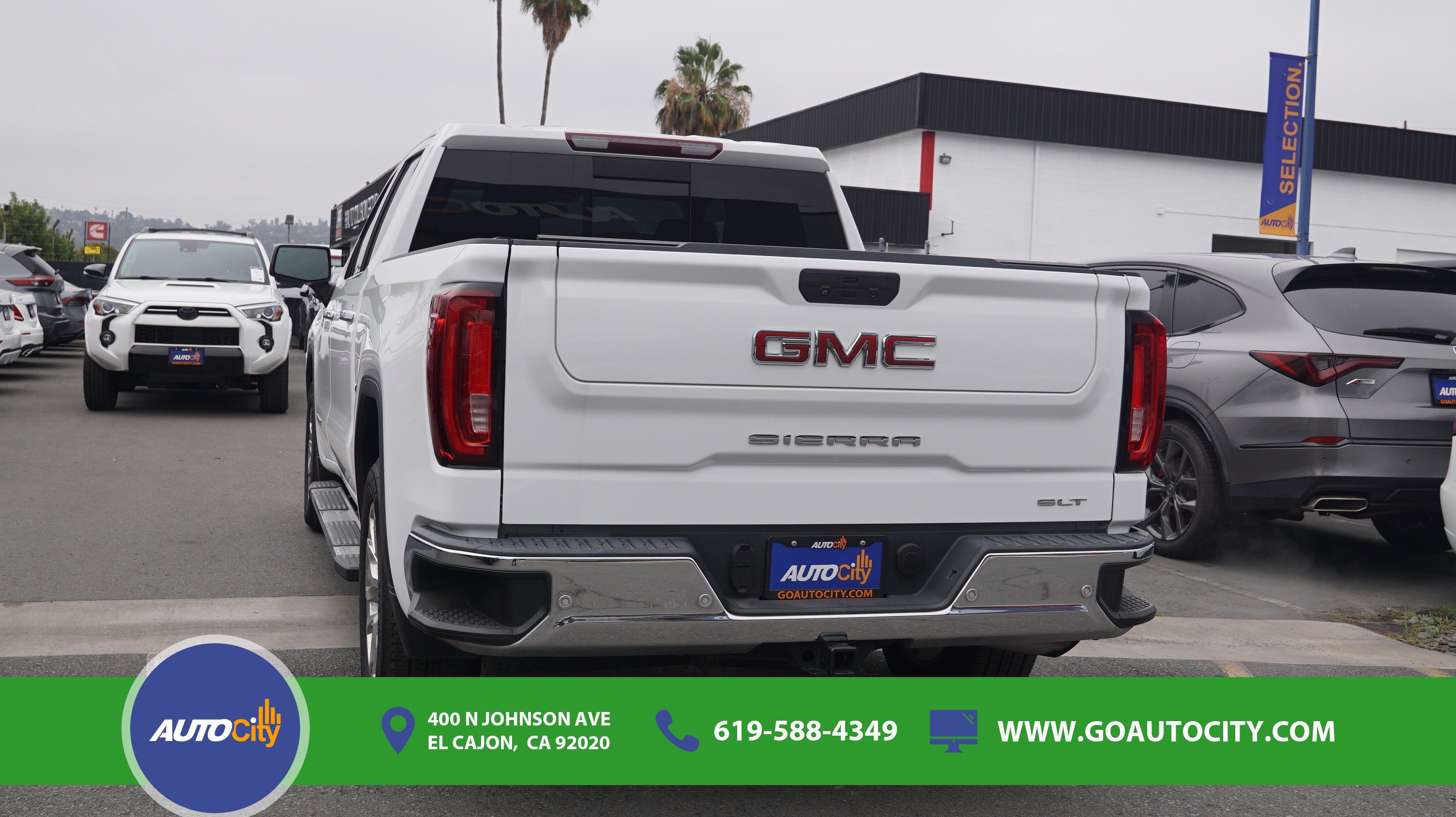 Used 2020 GMC Sierra 1500 SLT w/ SLT Premium Package RWD image 17