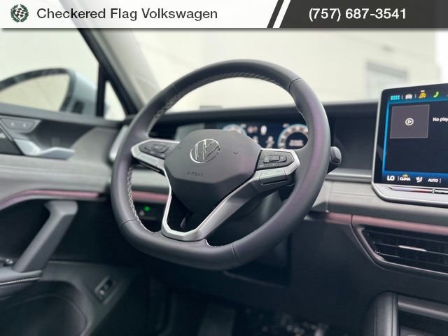 New 2026 Volkswagen Tiguan SE image 27