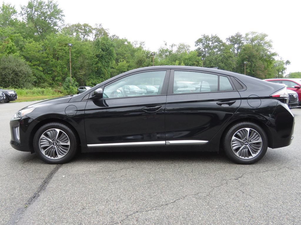Used 2021 Hyundai Ioniq SE FWD image 7
