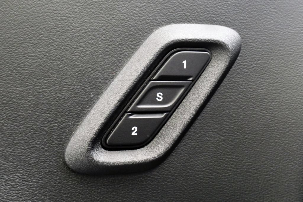 Used 2022 Dodge Challenger R/T Scat Pack RWD image 16