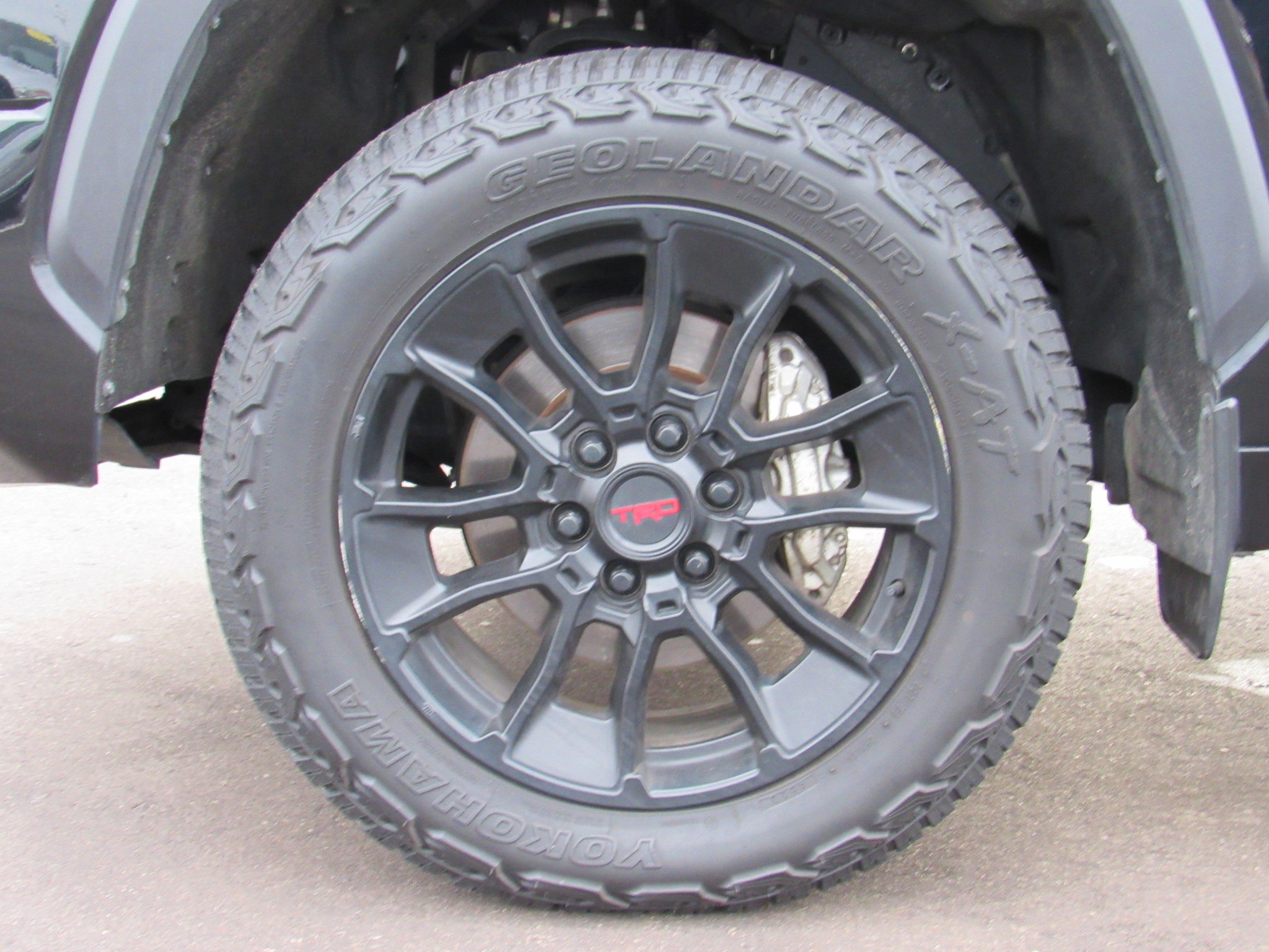 Used 2024 Toyota Tundra Limited image 45