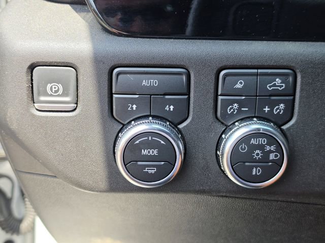 Used 2025 GMC Sierra 1500 SLT AWD/4WD image 31