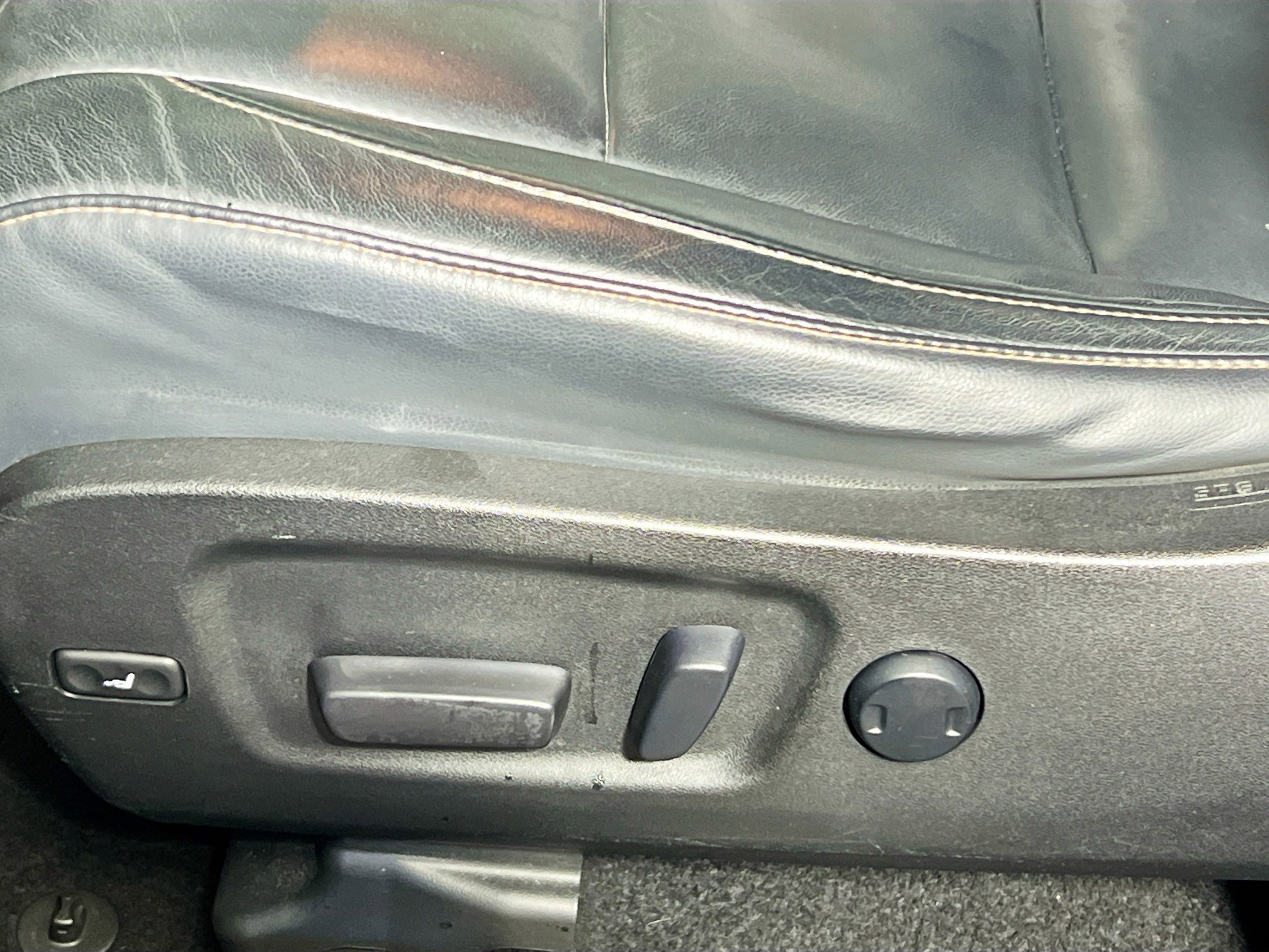 Used 2016 Toyota Highlander XLE image 15