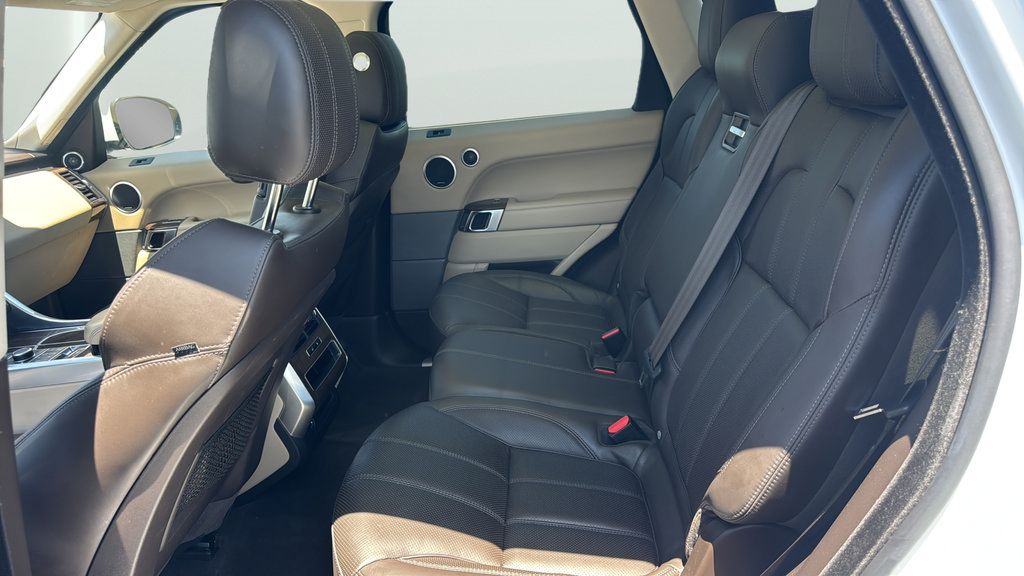 Used 2015 Land Rover Range Rover Sport HSE AWD/4WD image 33