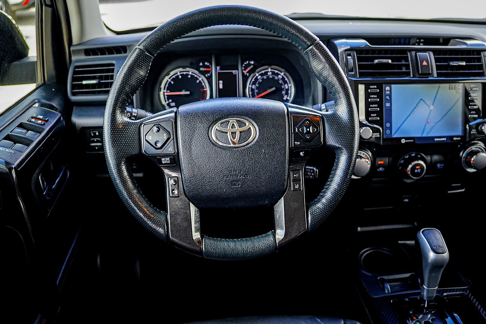 Used 2024 Toyota 4Runner TRD Off-Road Premium image 27