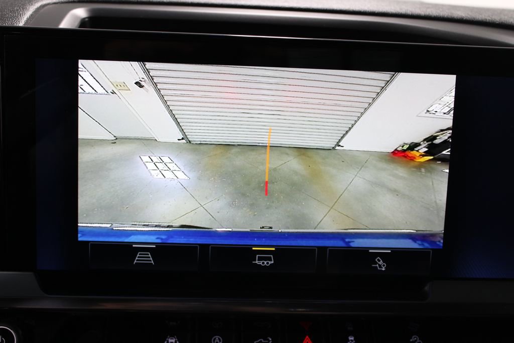 Used 2023 Chevrolet Silverado 1500 LT image 35