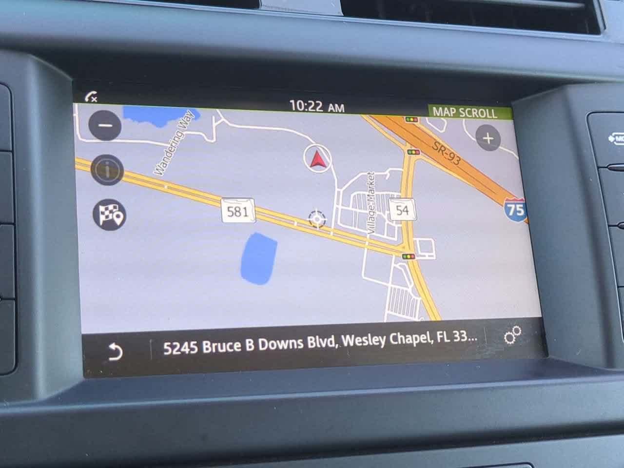 Used 2017 Land Rover Discovery SE AWD/4WD image 21