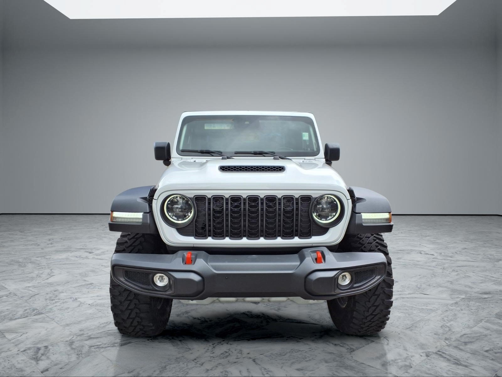 Used 2024 Jeep Gladiator Mojave w/ Convenience Group AWD/4WD image 2