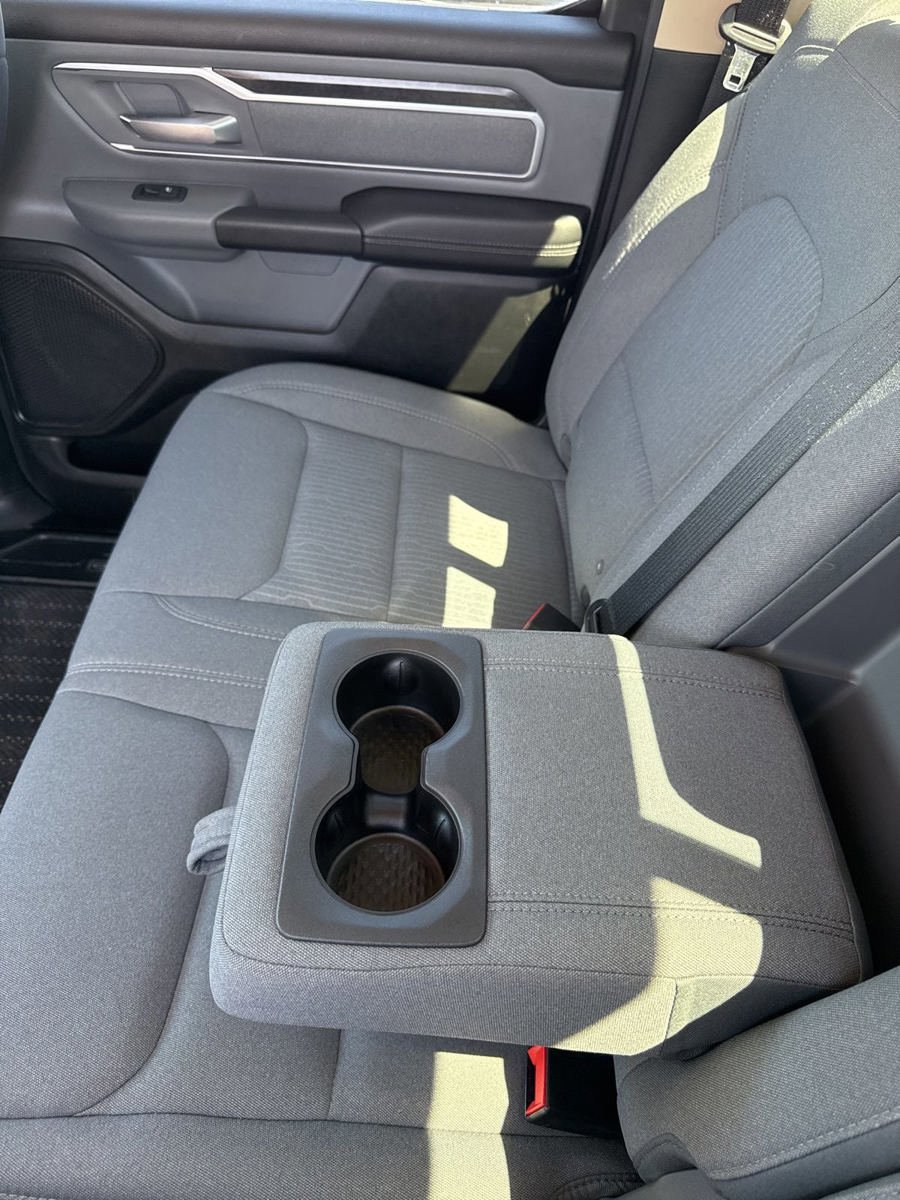 Used 2019 RAM 1500 Big Horn AWD/4WD image 30