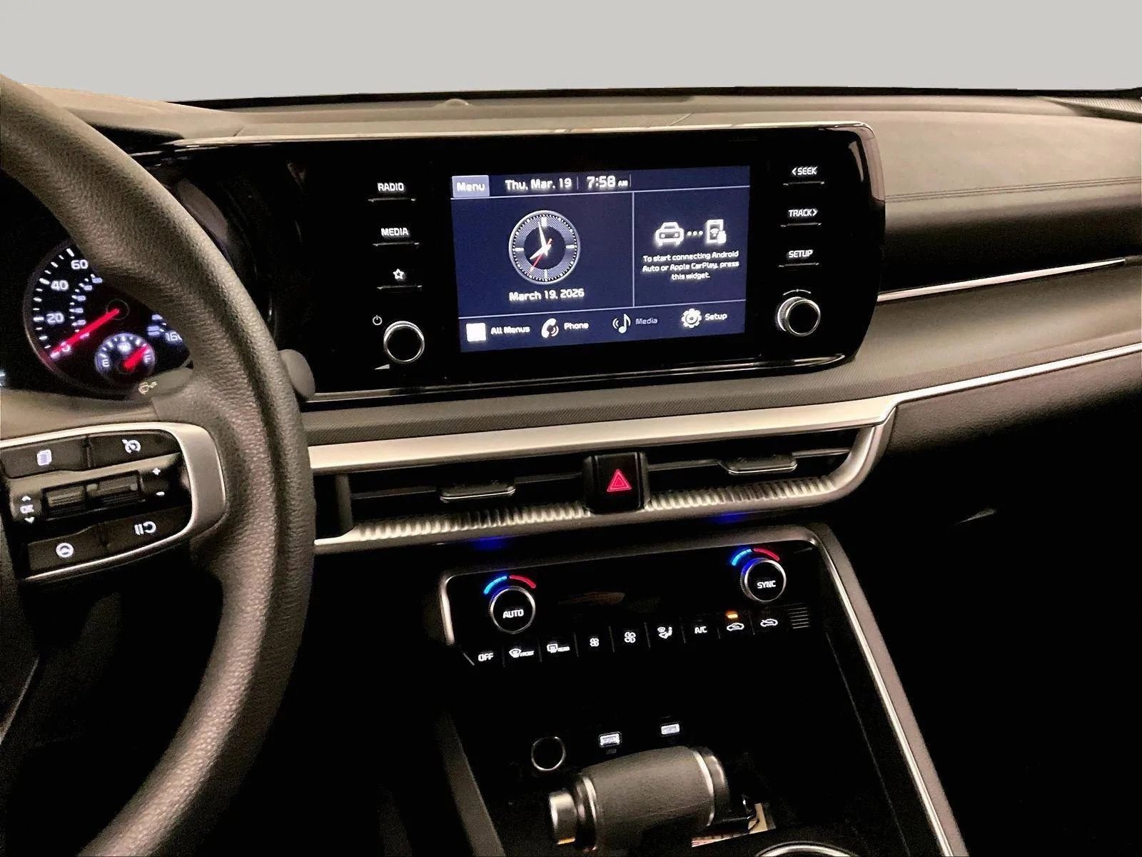 Used 2022 Kia K5 LXS image 6