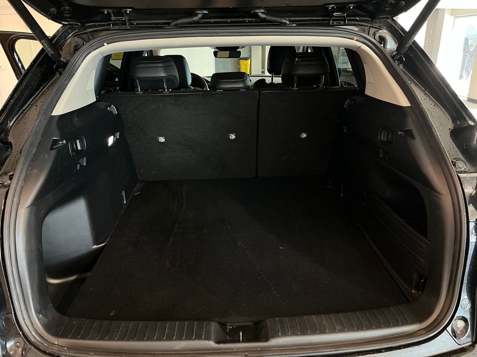 Used 2025 MAZDA CX-50 2.5 Hybrid w/ Premium Plus Pkg image 33