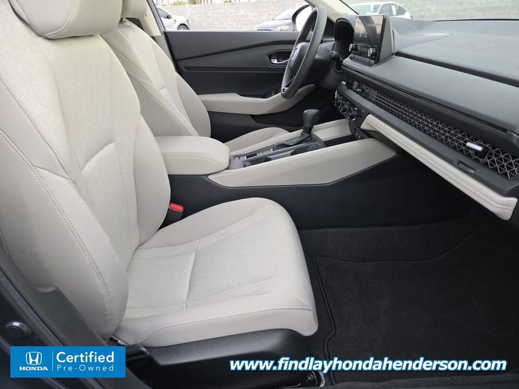 Certified 2025 Honda Accord SE image 14