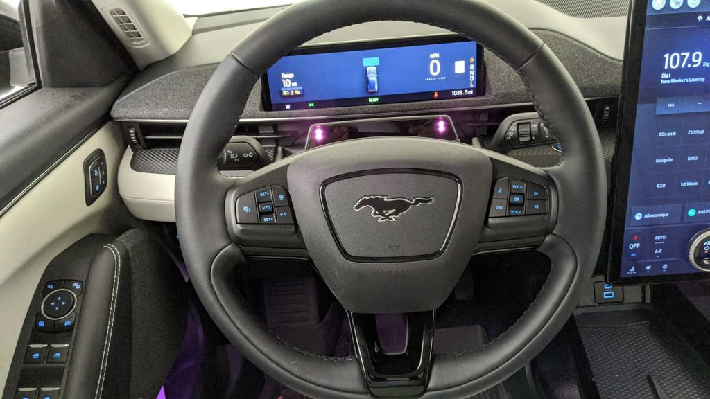 New 2023 Ford Mustang Mach-E Premium image 28