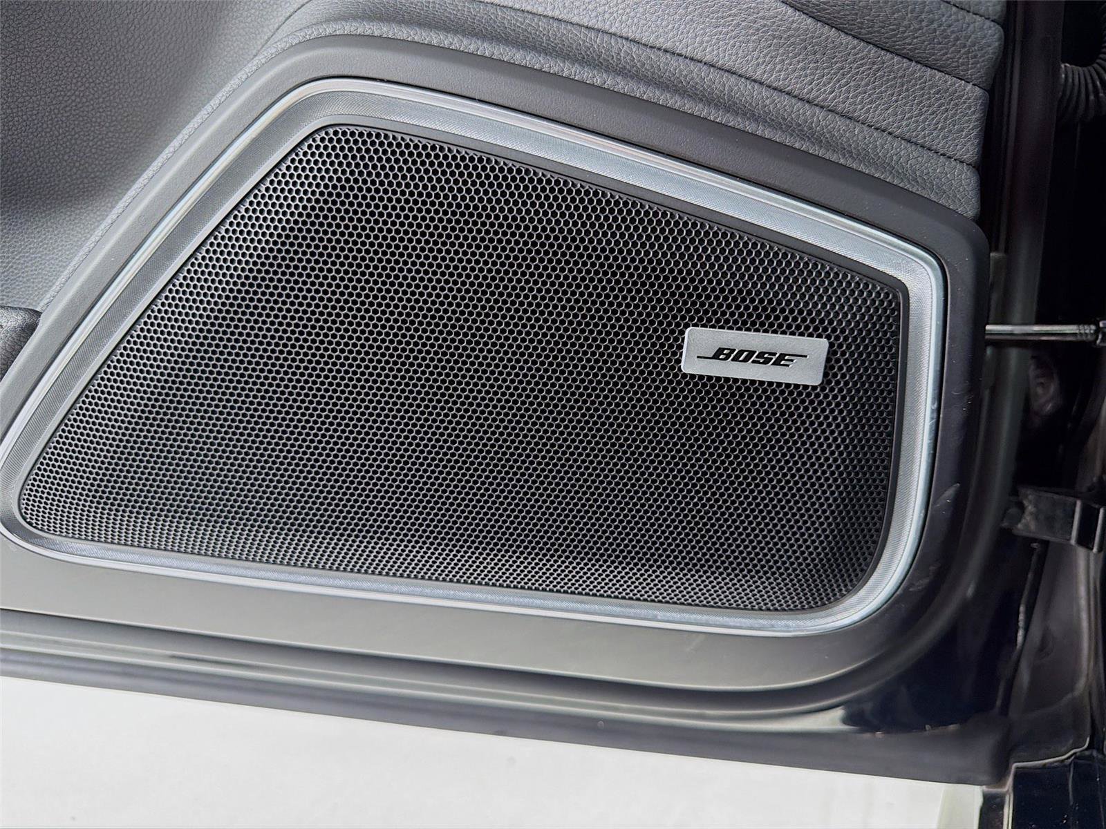 Certified 2023 Porsche Panamera Platinum Edition RWD image 9