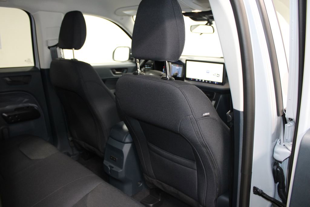 New 2026 Ford Maverick XL image 28