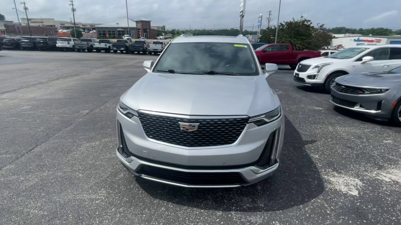 Used 2020 Cadillac XT6 Premium Luxury FWD image 4
