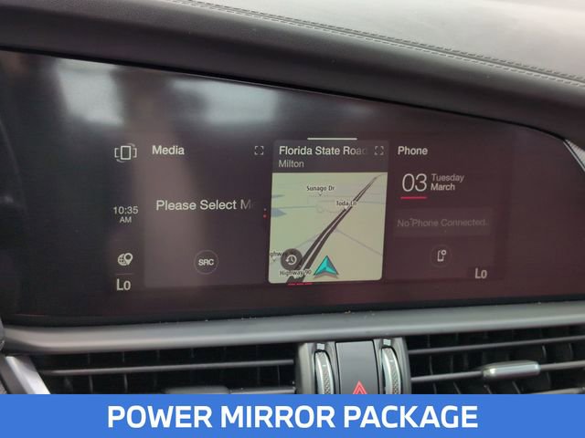 Used 2024 Alfa Romeo Giulia Veloce image 23