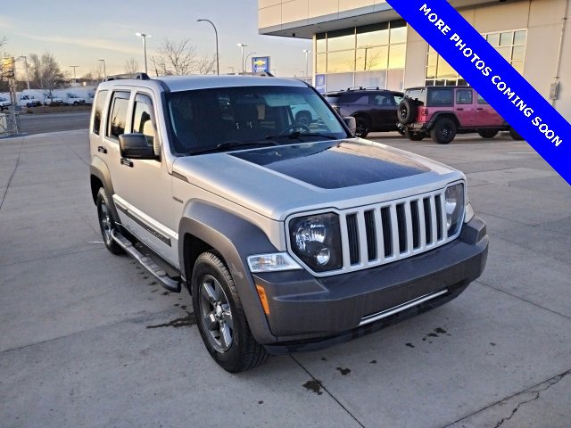 Used 2011 Jeep Liberty Renegade image 3