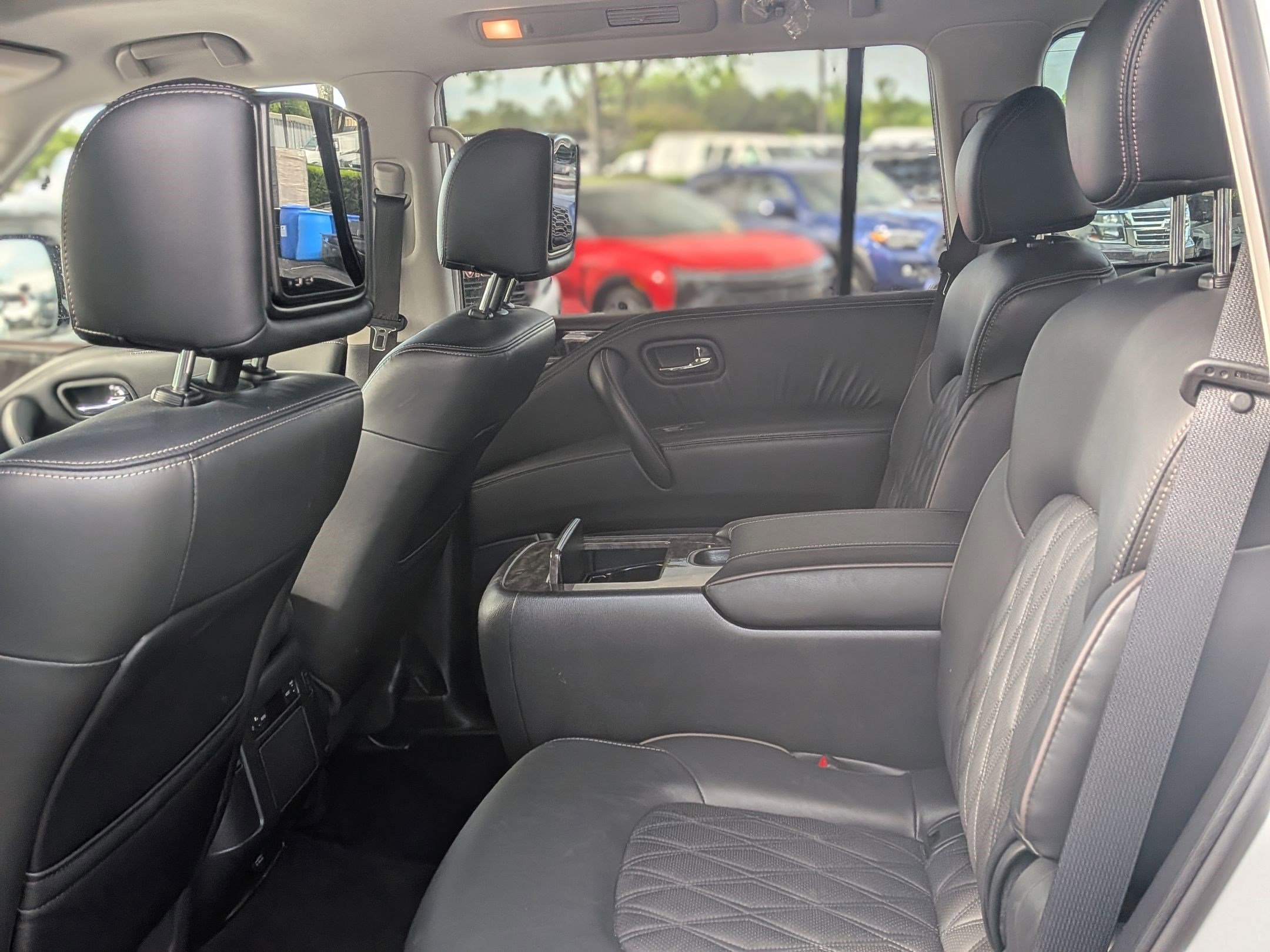 Used 2023 Nissan Armada Platinum w/ Captain's Chairs Package AWD/4WD image 33