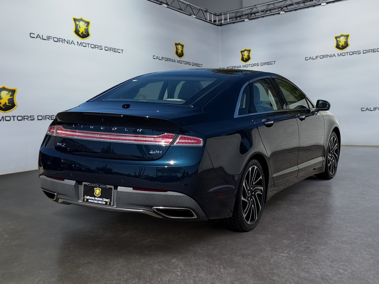Used 2020 Lincoln MKZ Reserve w/ Luxury Package FWD image 5