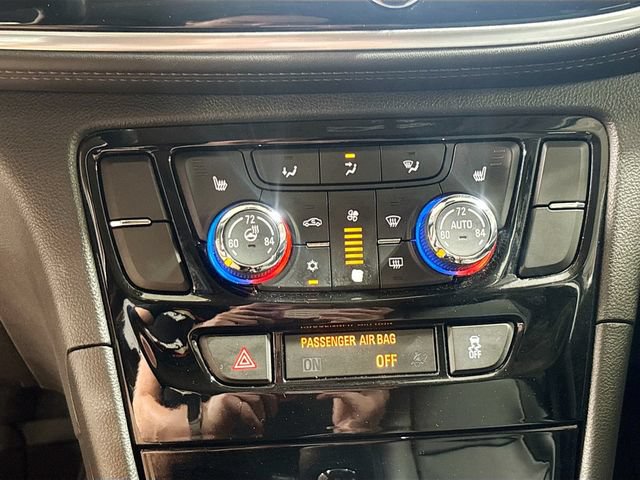 Used 2018 Buick Encore Essence AWD/4WD image 13