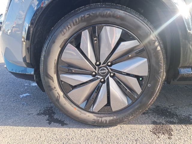 Certified 2024 Nissan Ariya AWD image 15