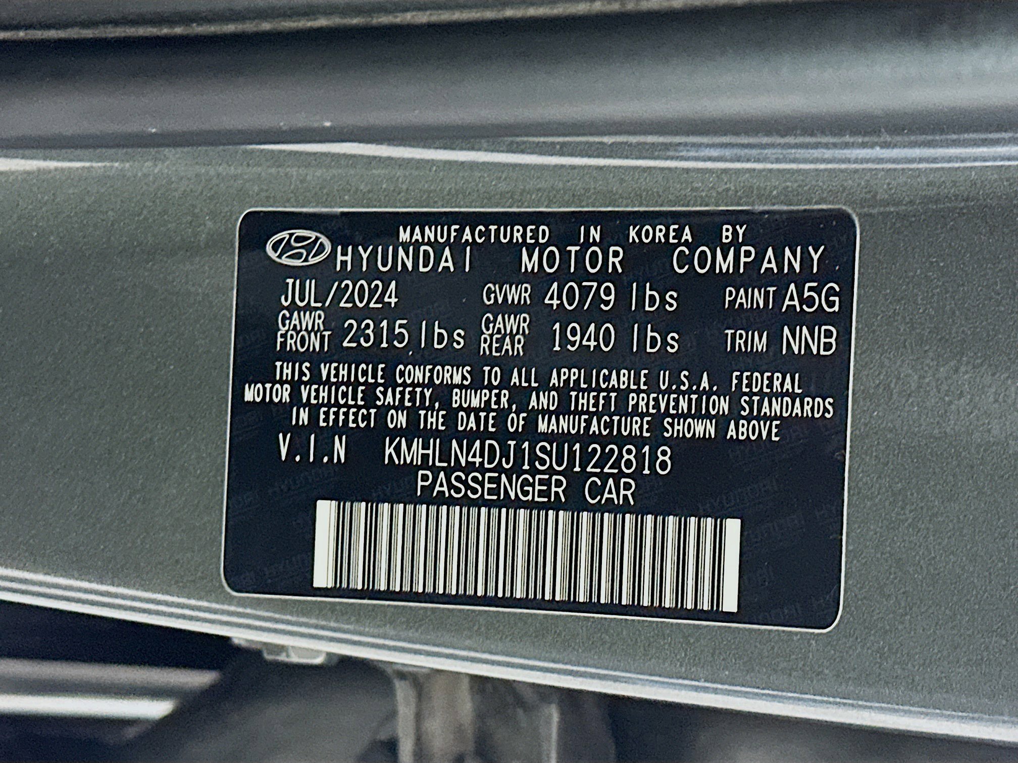 Used 2025 Hyundai Elantra Limited image 12