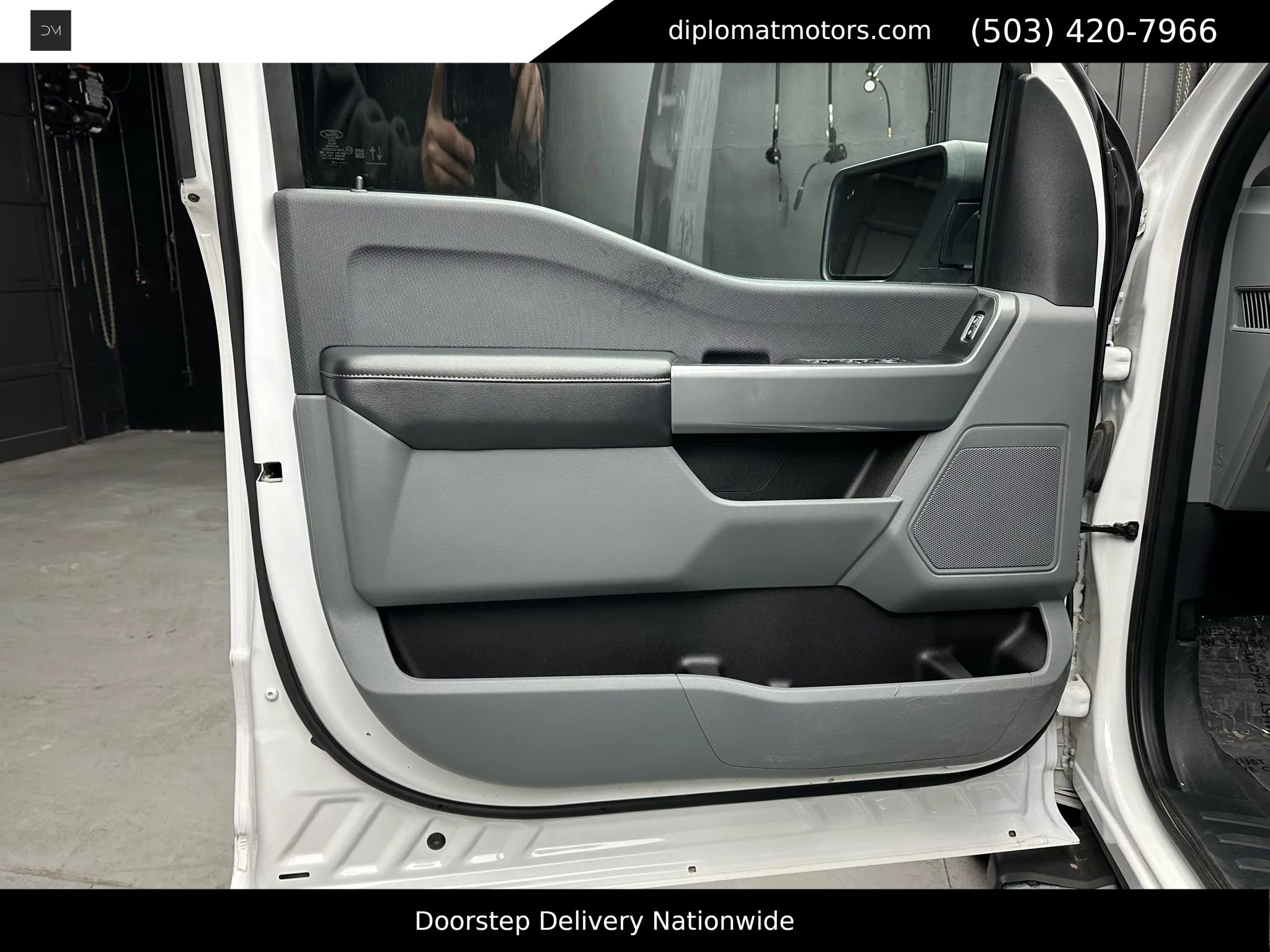 Used 2023 Ford F150 XLT w/ XTR Package image 34