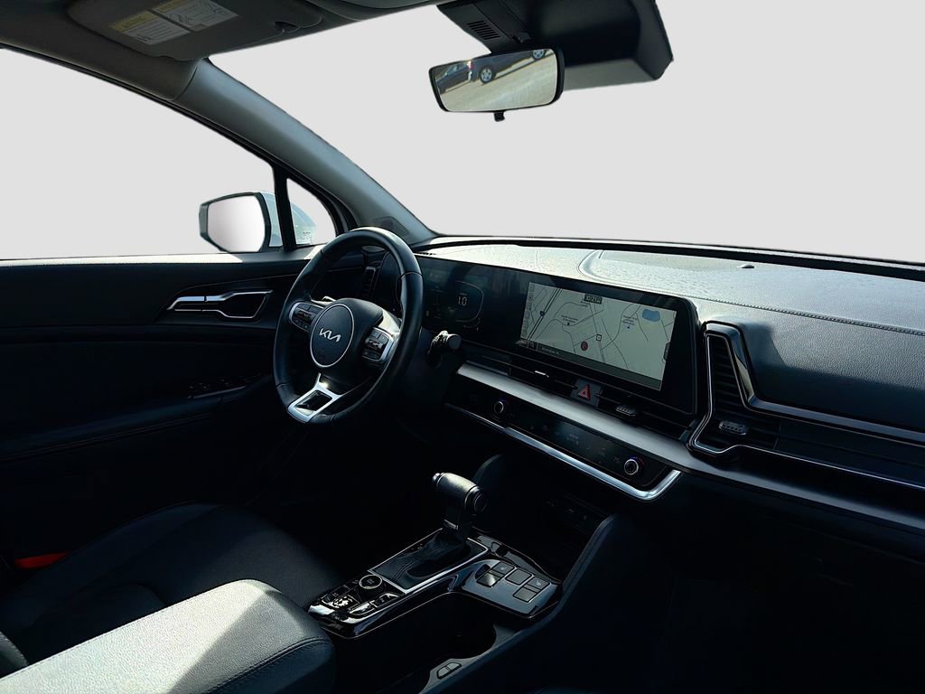 Used 2023 Kia Sportage EX image 29