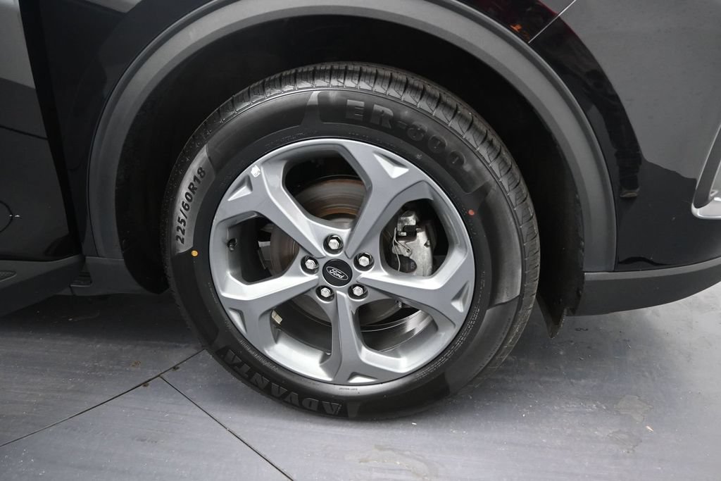 Used 2025 Ford Escape ST-Line FWD image 43
