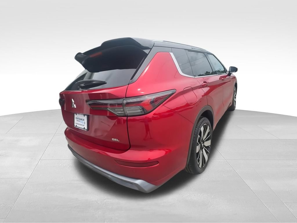 New 2026 Mitsubishi Outlander SEL FWD image 8