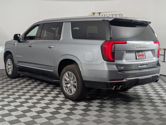 Used 2025 GMC Yukon XL Denali AWD/4WD image 6