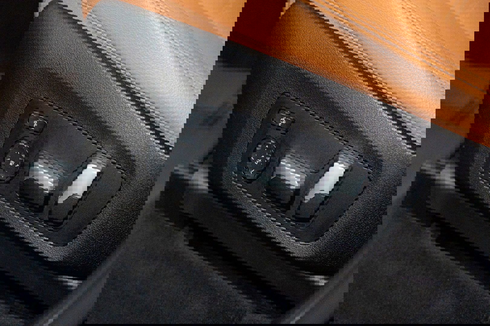 Used 2019 BMW X3 M40i w/ Premium Package image 18