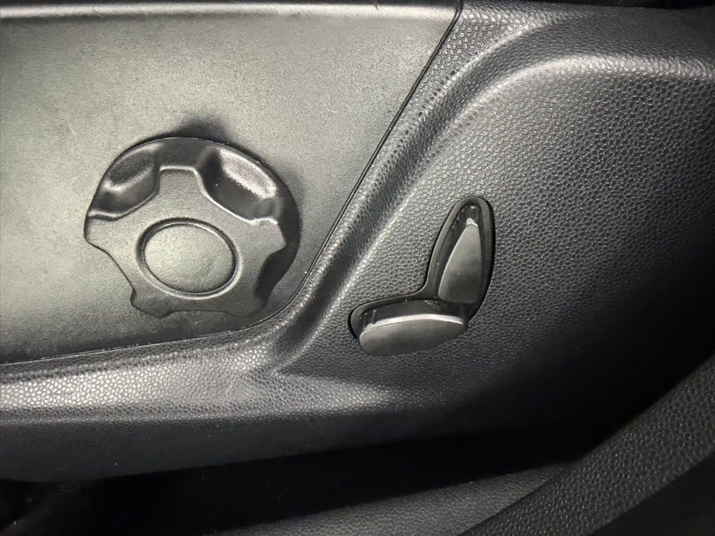 Used 2018 Ford EcoSport Titanium image 24