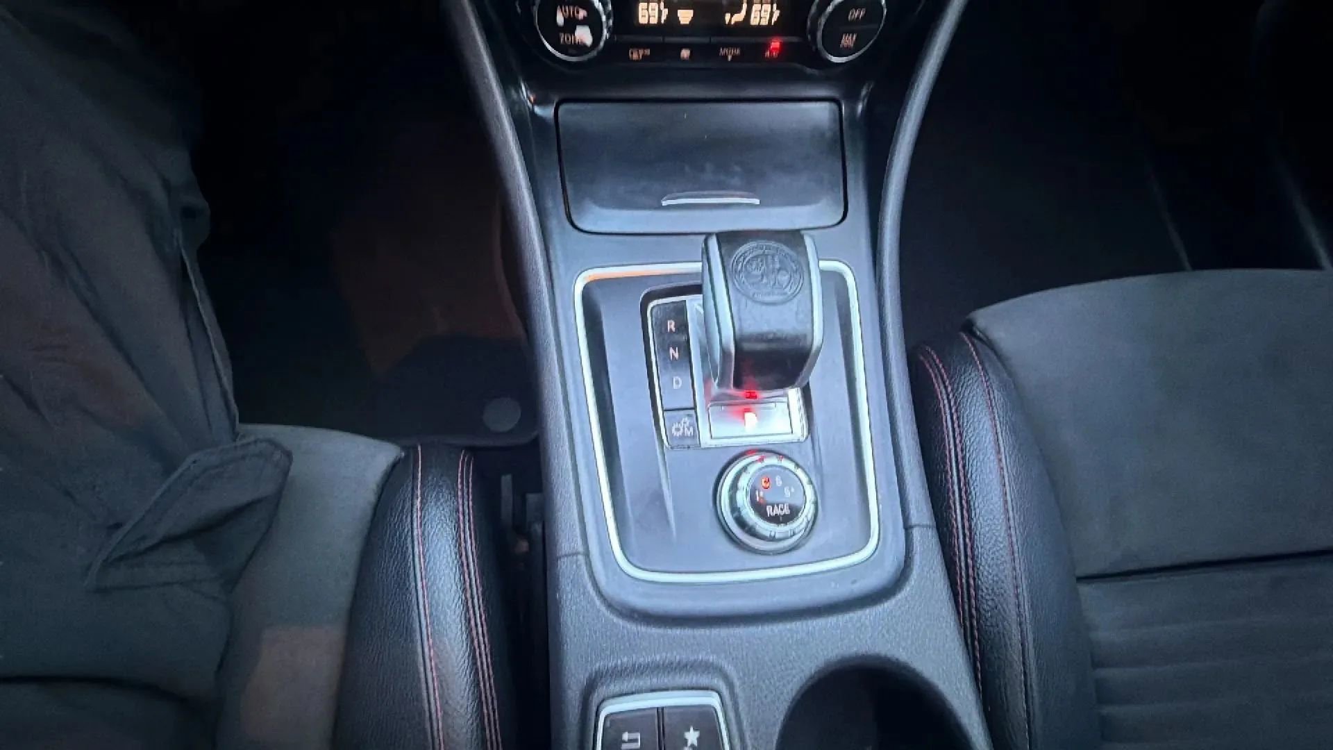 Used 2017 Mercedes-Benz GLA 45 AMG 4MATIC image 37