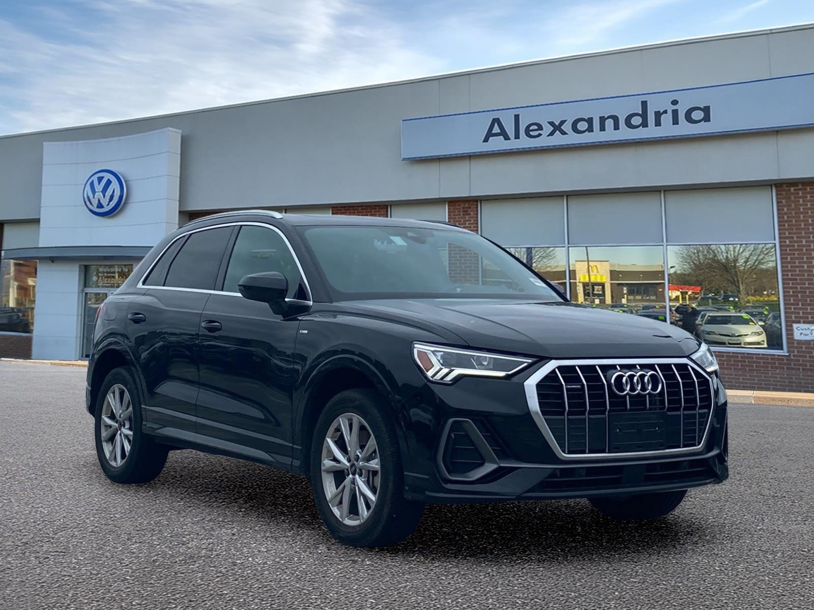 Used 2025 Audi Q3 2.0T Premium