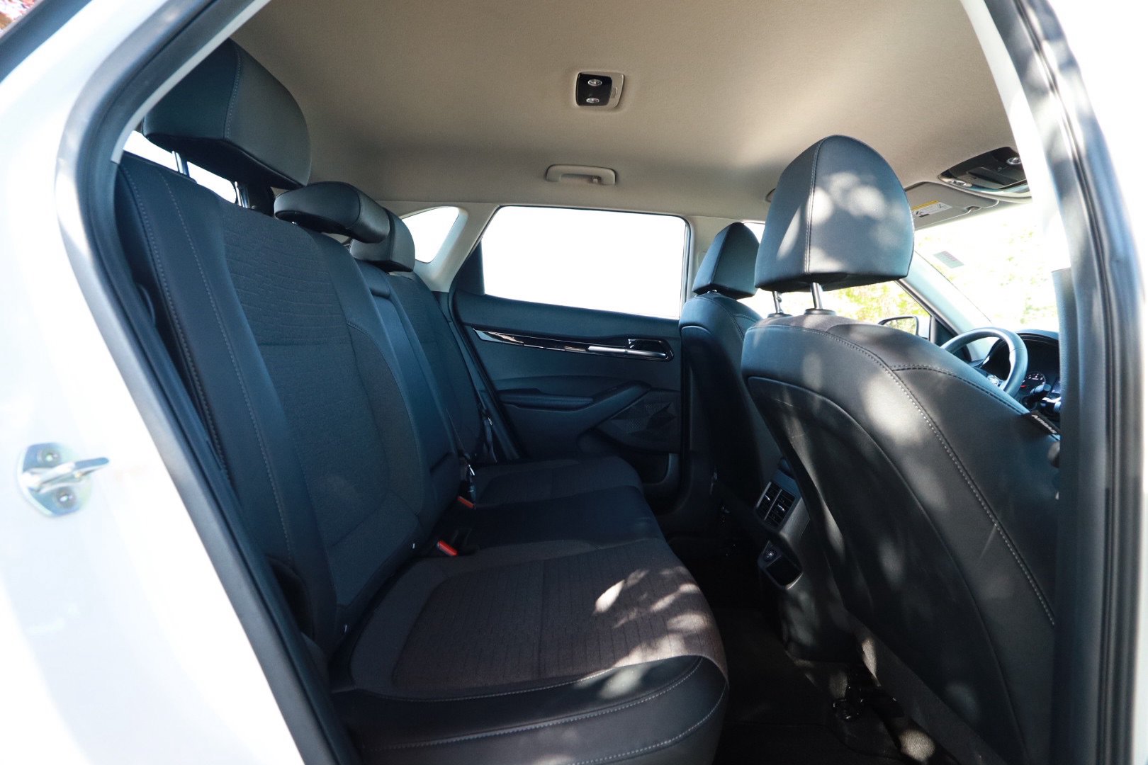 Used 2022 Kia Seltos Nightfall Edition AWD/4WD image 25