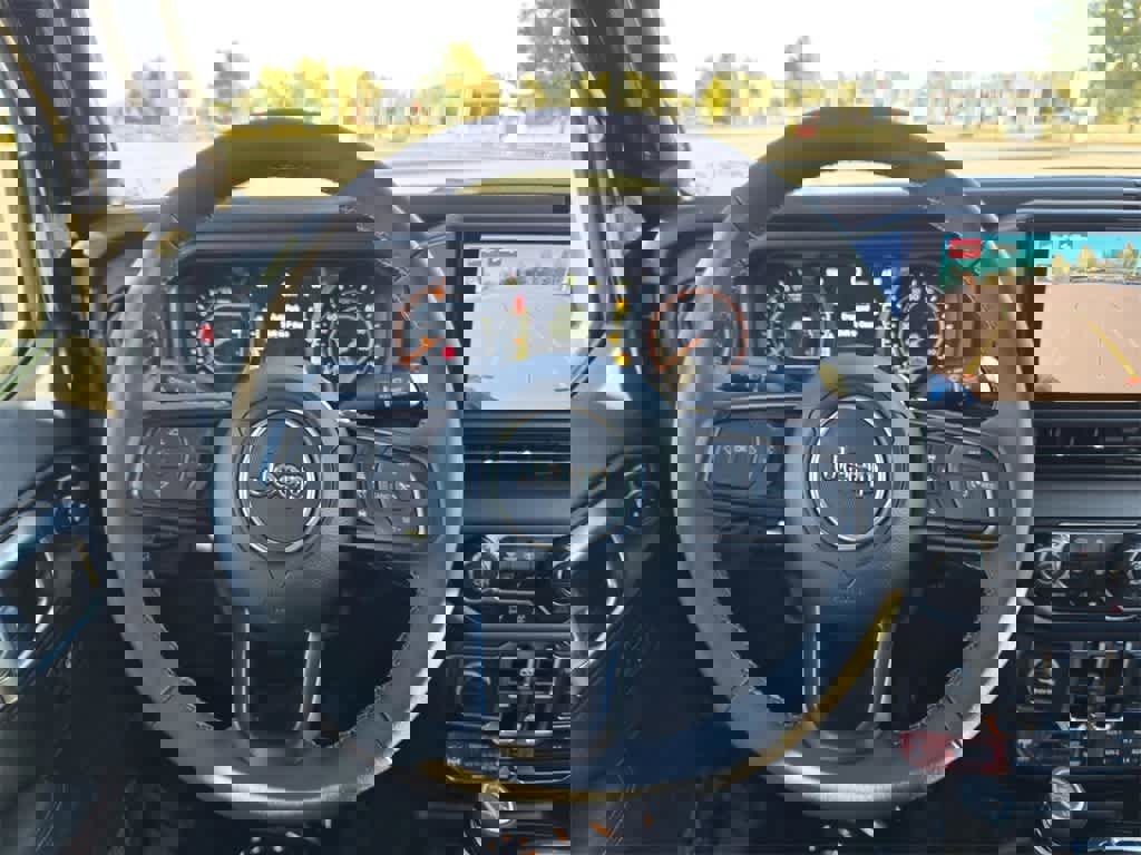 New 2025 Jeep Gladiator Rubicon image 21