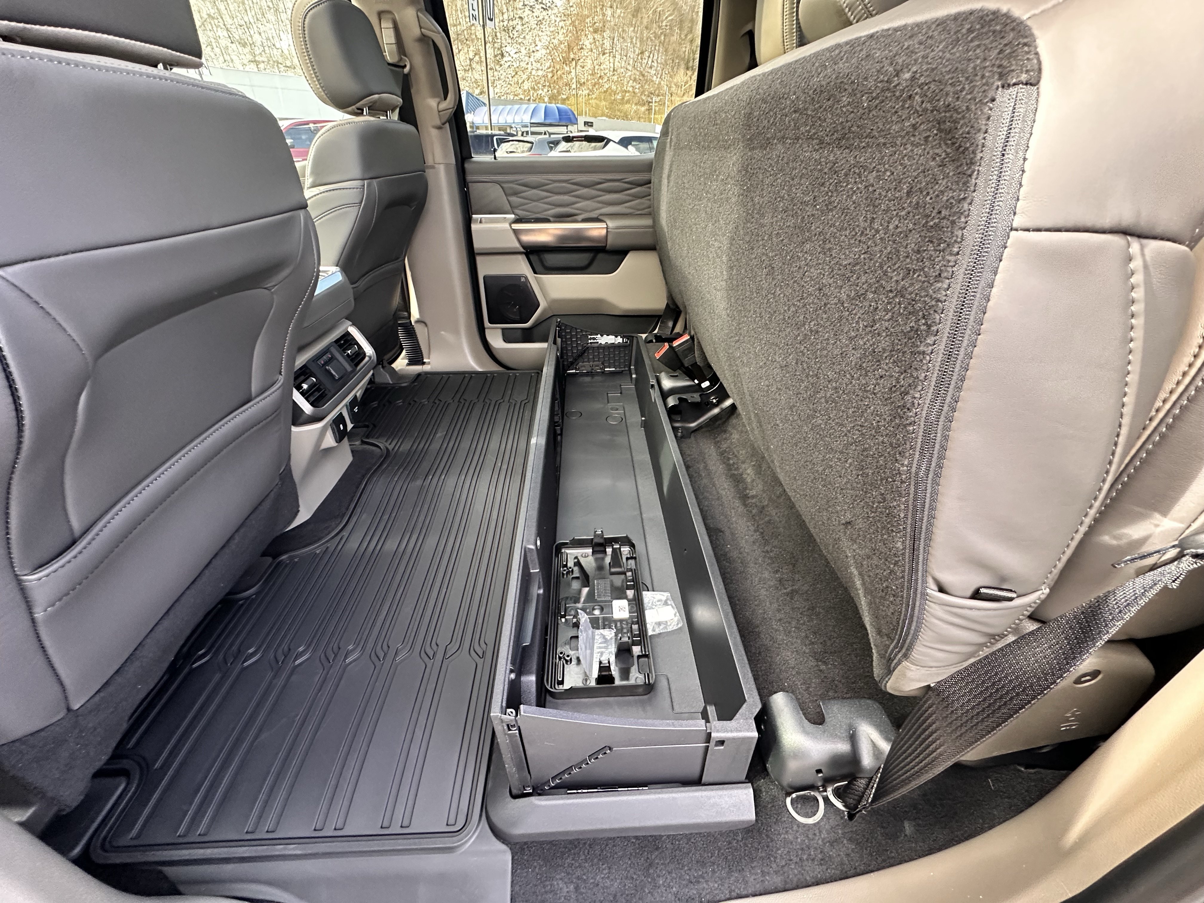 New 2026 Ford F150 Platinum w/ Equipment Group 703A Plus AWD/4WD image 23