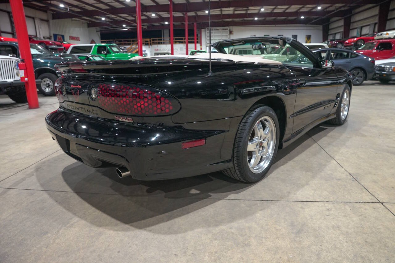 Used 2001 Pontiac Firebird Trans Am RWD image 8