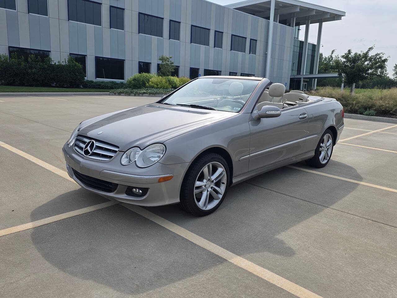 Used 2007 Mercedes-Benz CLK 350 Cabriolet image 12