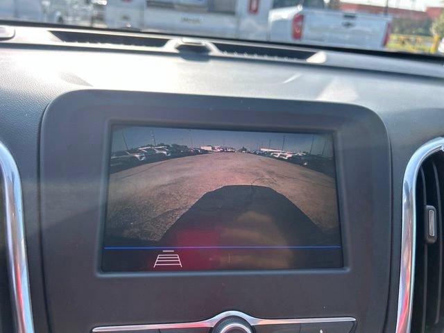 Used 2021 Chevrolet Equinox LS FWD image 21