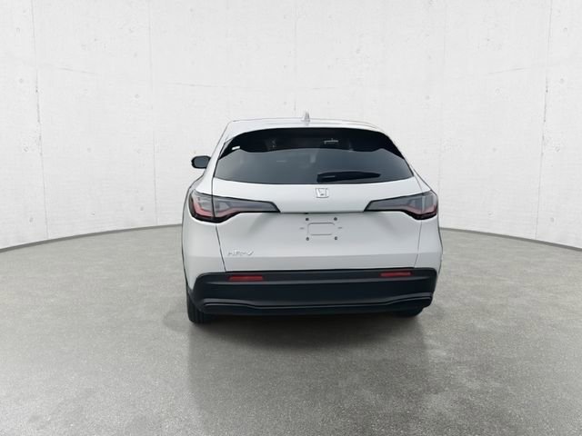 New 2026 Honda HR-V LX image 8