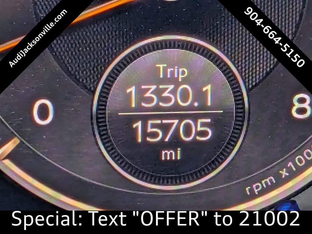 Used 2022 Bentley Flying Spur W12 image 34