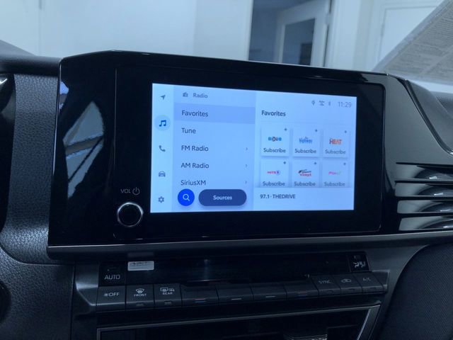 Certified 2025 Toyota Camry LE image 29